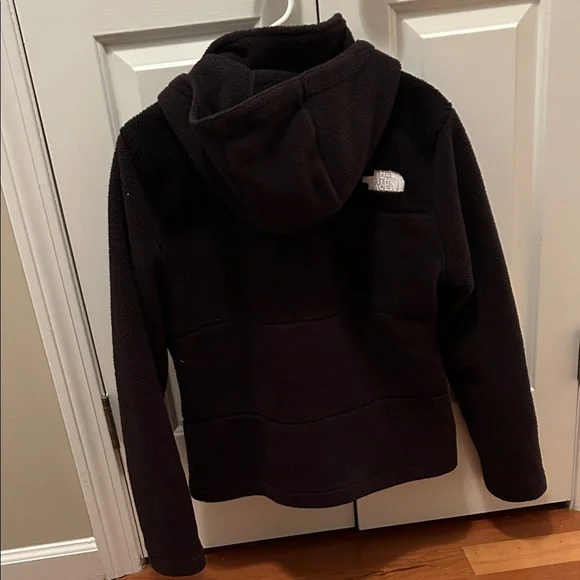 The North Face Women's Black Teddy Jacket - Picture 3 of 3